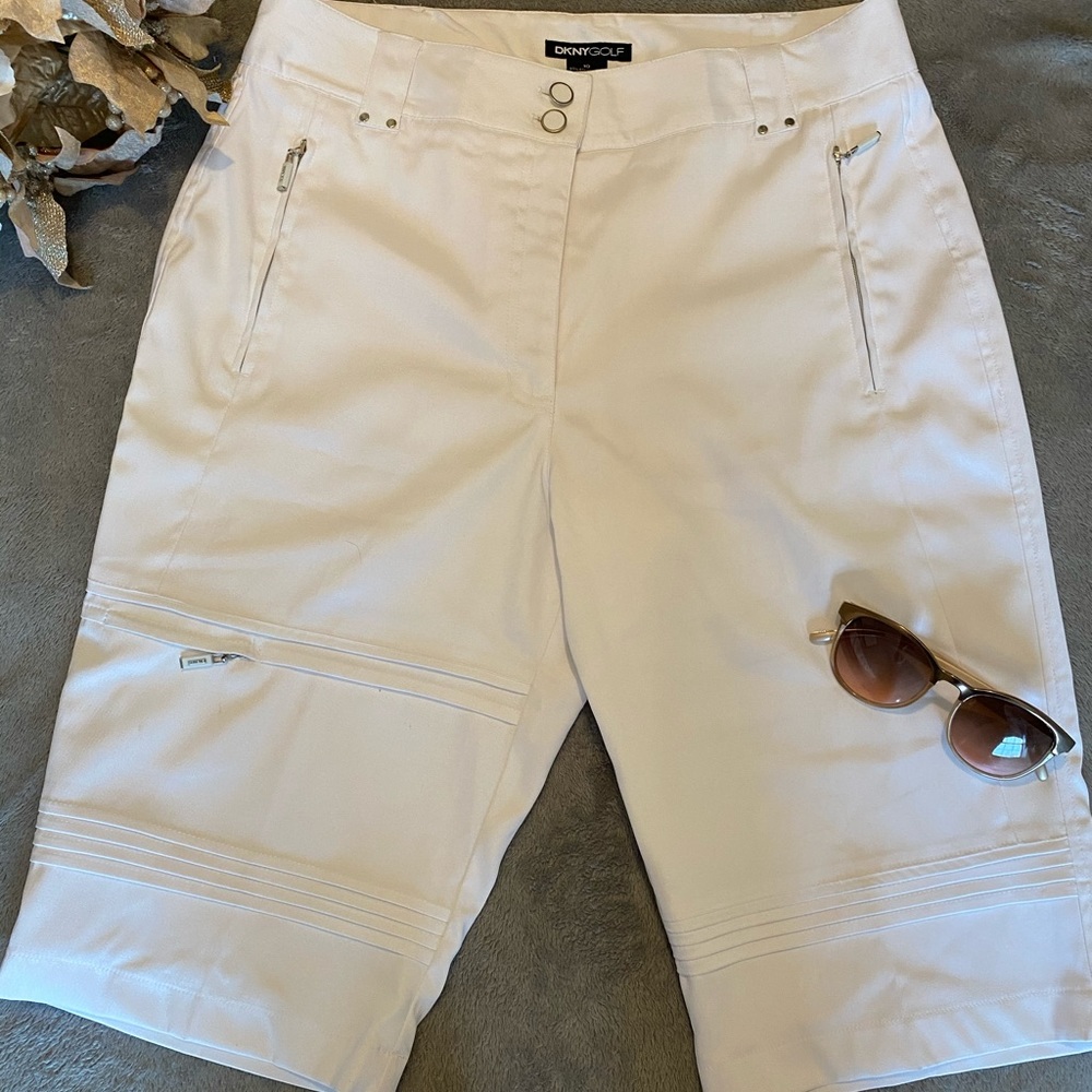 DKNY Women’s White Bermuda Shorts